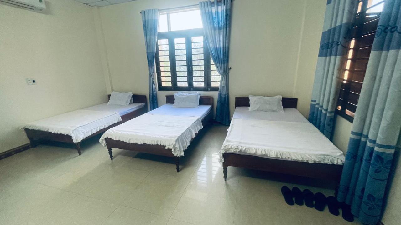 Bed and Breakfast Lam Dao House à Dong Hoi Extérieur photo
